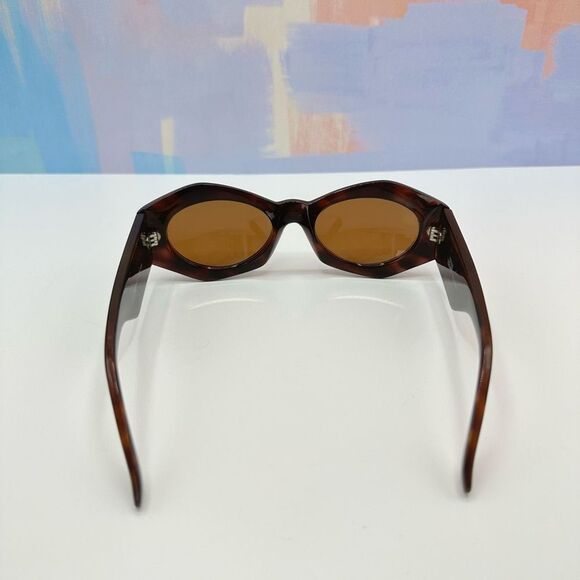 Versace Vintage Brown Frame Gold Madusa Sunglasses main image 9